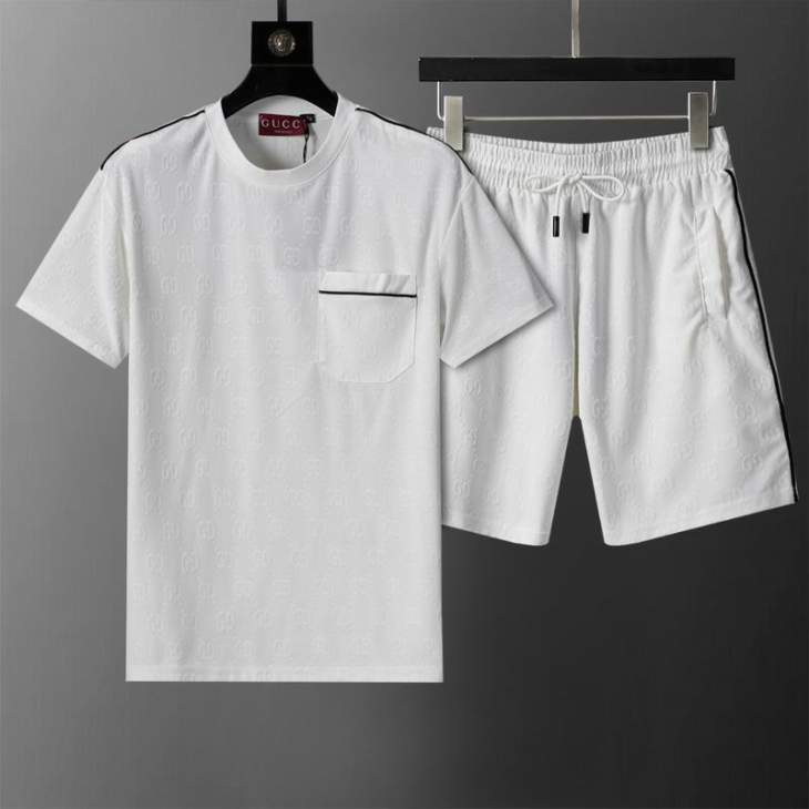 Picture of Gucci Shirt Pant Suits _SKUGucciM-3XLaztxQ76421834